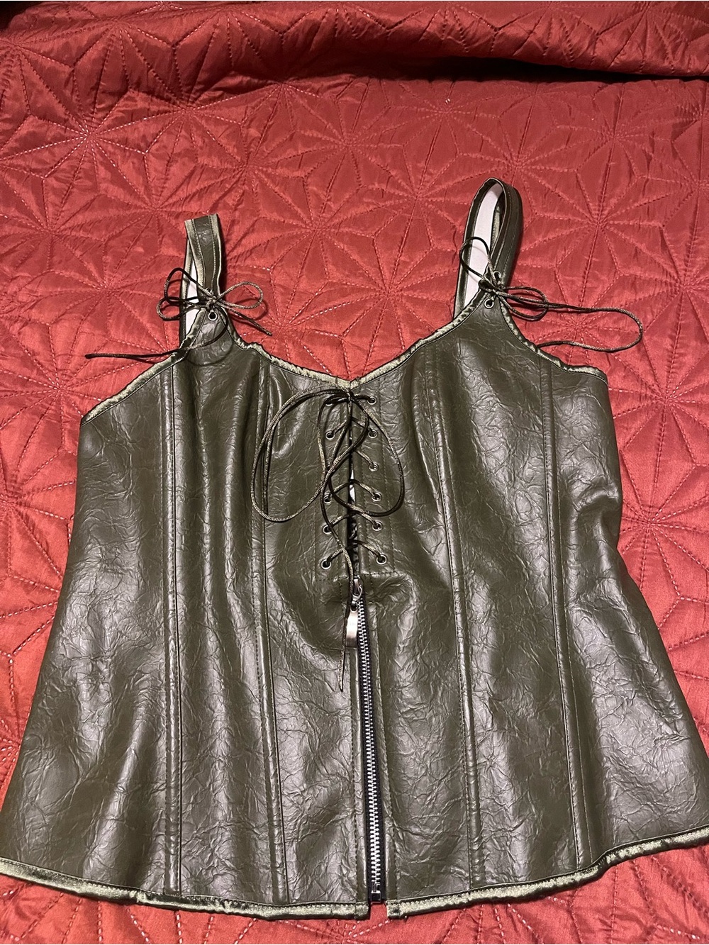 Renaissance Olive Lace-Up Faux Leather Corset Scarlet Darkness 12